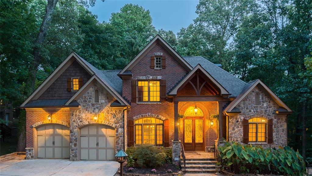 3713 Hickory Cir., Smyrna, GA 30080