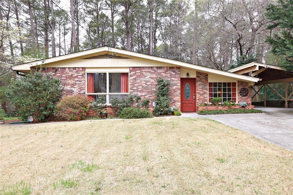 3132 Hollywood Dr., Decatur, GA 30033