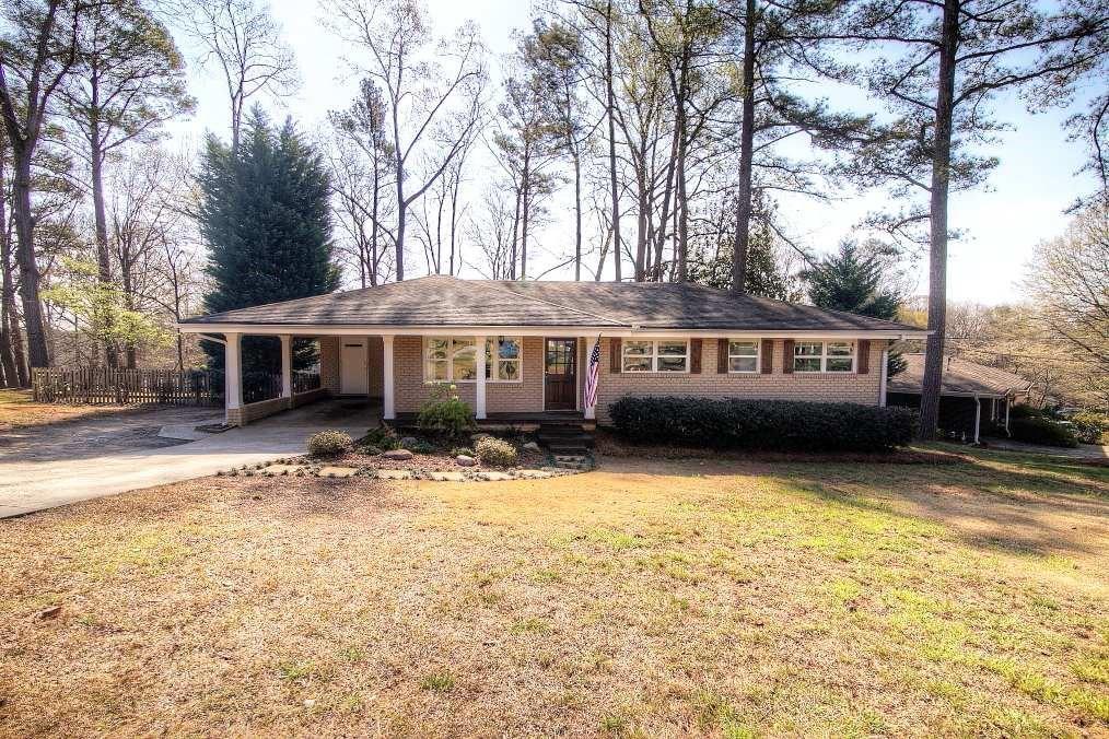 746 Highview Dr., Smyrna, GA 30082
