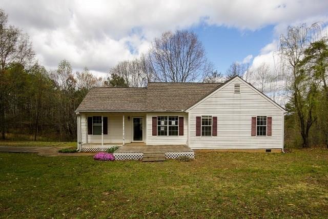 1479 Fletcher Dr., Ball Ground, GA 30107