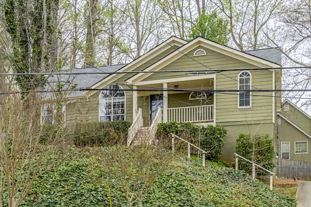 982 E Confederate Ave., Atlanta, GA 30316