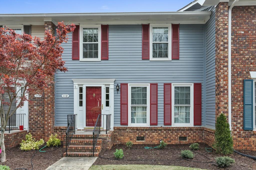 1118 Moorestown Cir., Decatur, GA 30033