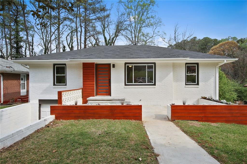1814 Valencia Rd., Decatur, GA 30032