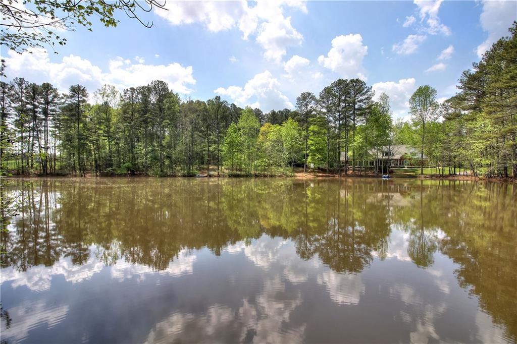 165 Swan Dr., Hiram, GA 30141
