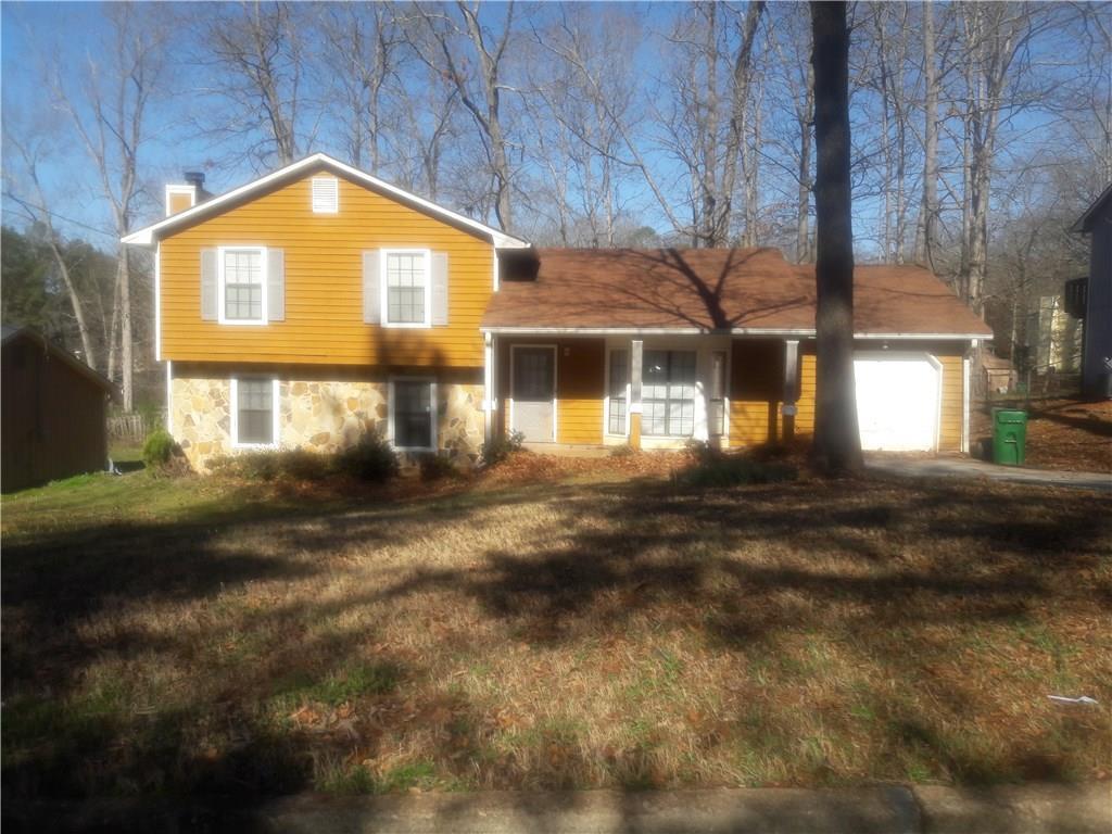 1961 Woodlot Tr., Lithonia, GA 30058
