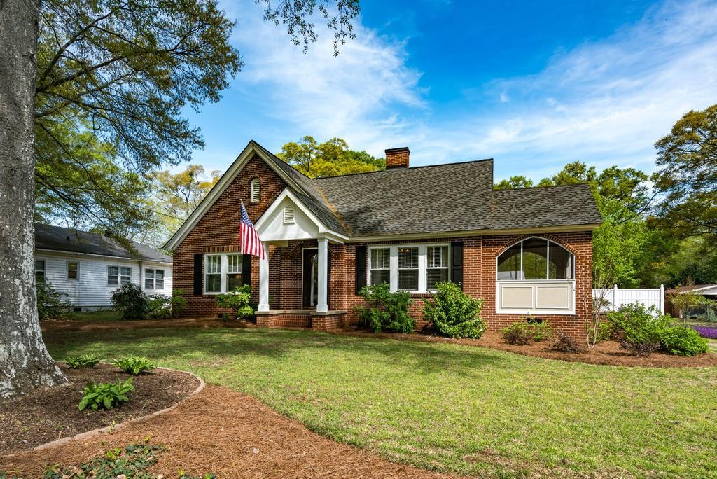 2594 Shannon Dr., Austell, GA 30106