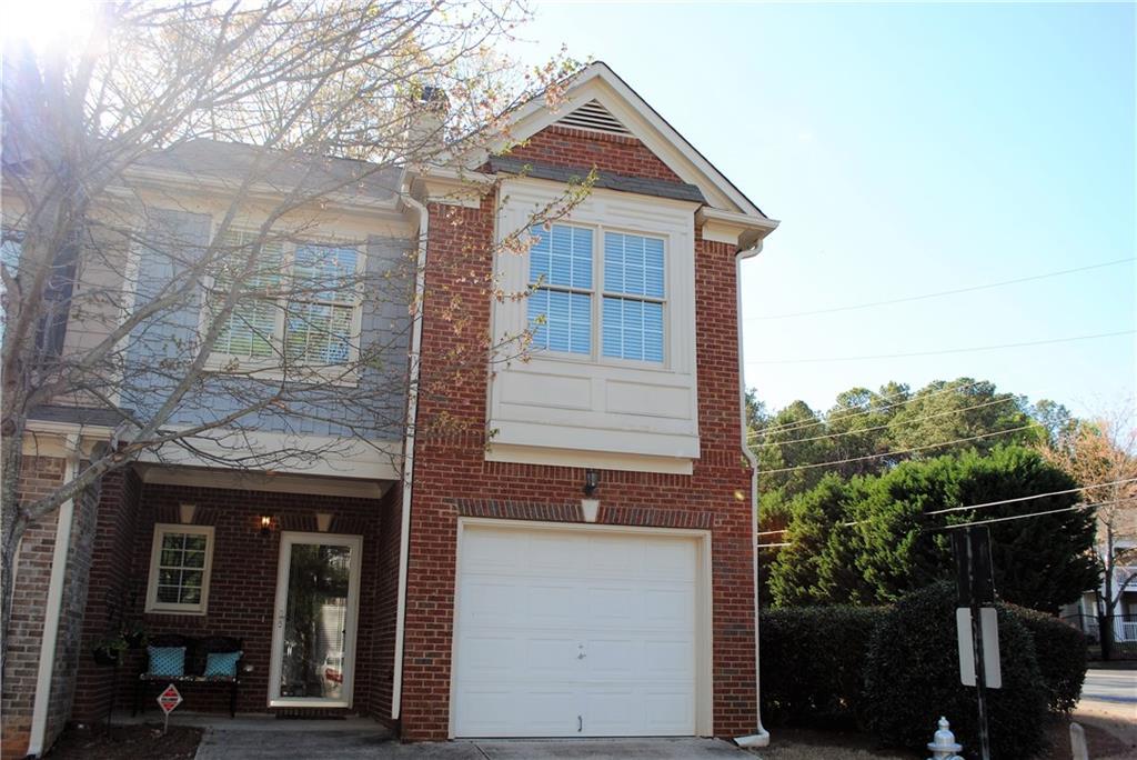 100 Red Barn Ln., Acworth, GA 30102