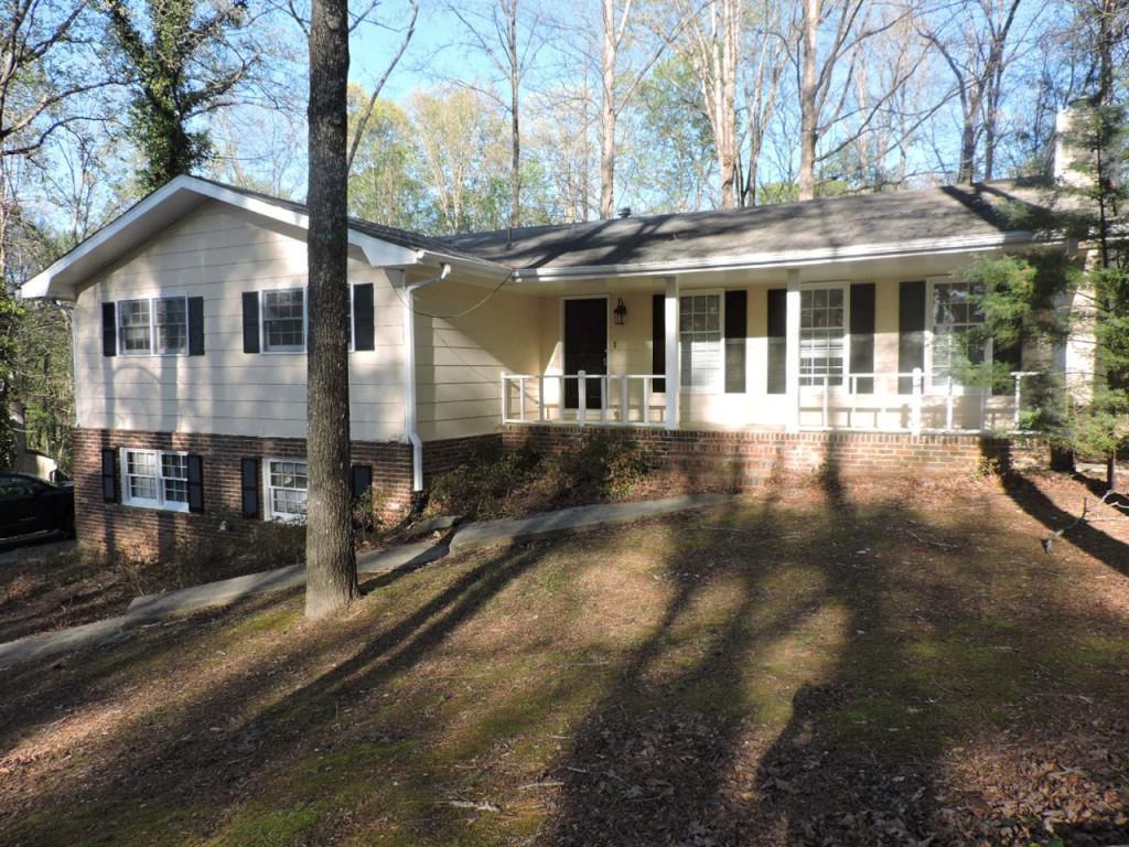 6596 Walker Rd., Riverdale, GA 30296