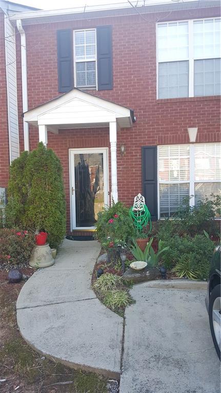 5550 Strathmoor Manor Cir., Lithonia, GA 30058