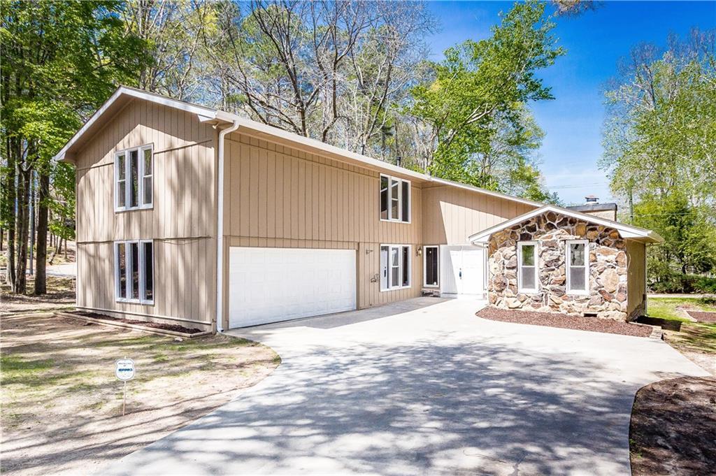 50 Winooki Dr., Canton, GA 30114