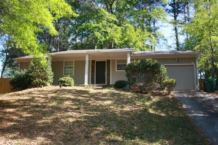 6072 Cherokee Valley Ct., Lithonia, GA 30058