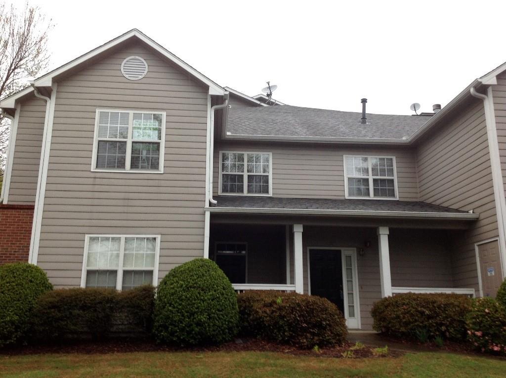 1202 Vinings Forest Ln., Smyrna, GA 30080
