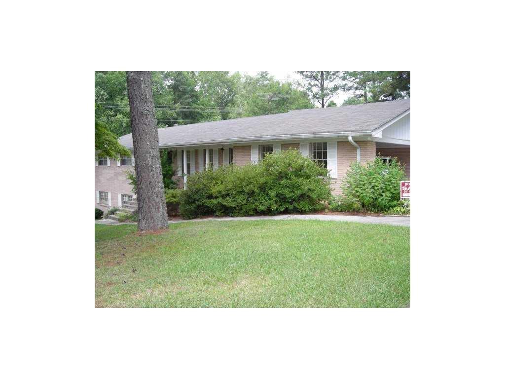 2613 Plum St., Snellville, GA 30078