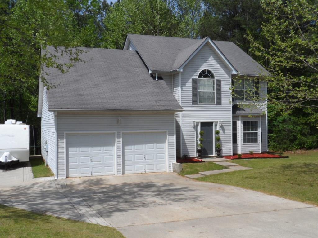 6585 Manor Creek Dr., Douglasville, GA 30135