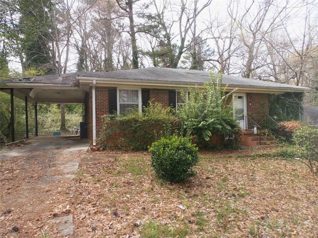 2075 Holly Hill Dr., Decatur, GA 30032