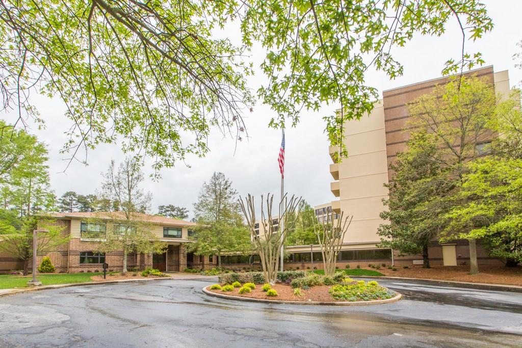 1800 Clairmont Lake #328, Decatur, GA 30033