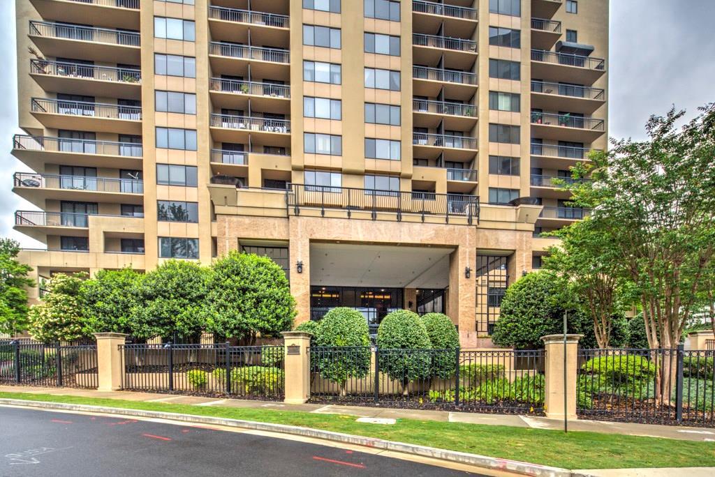 3481 Lakeside Dr. #2605, Atlanta, GA 30326