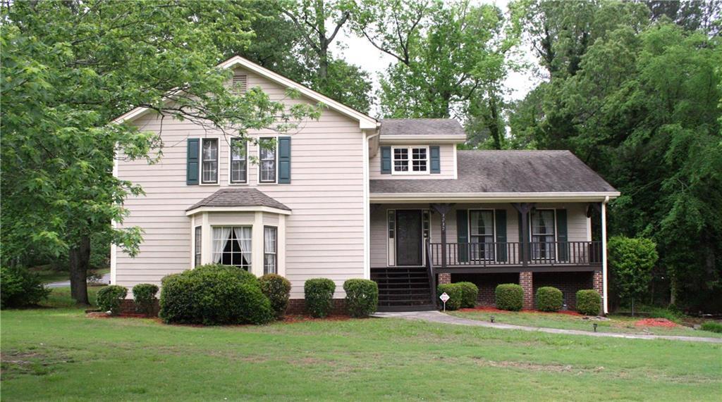 1212 Green Turf Dr., Snellville, GA 30078