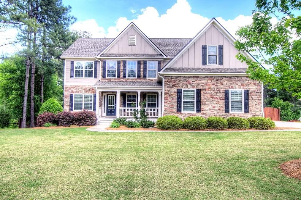 1557 Lakeland Dr., Monroe, GA 30656