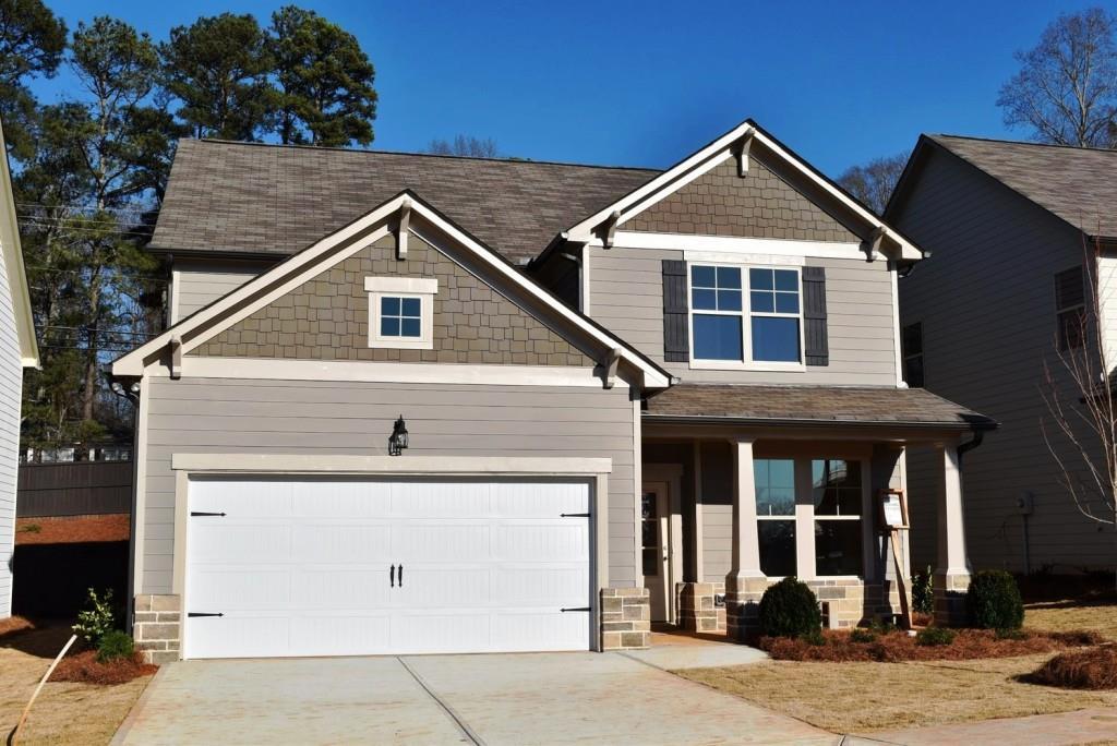 6128 Stella Light Dr., Flowery Branch, GA 30542