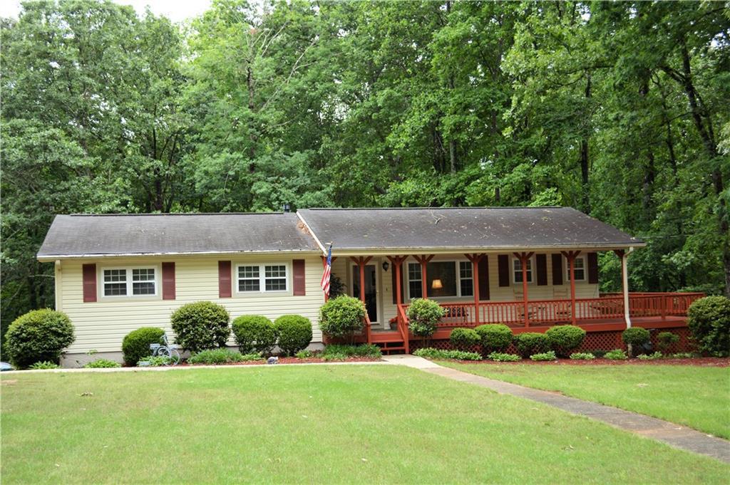 329 Princess Ave., Woodstock, GA 30189