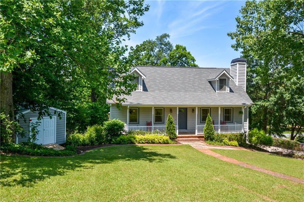802 Westover Ct., Woodstock, GA 30188