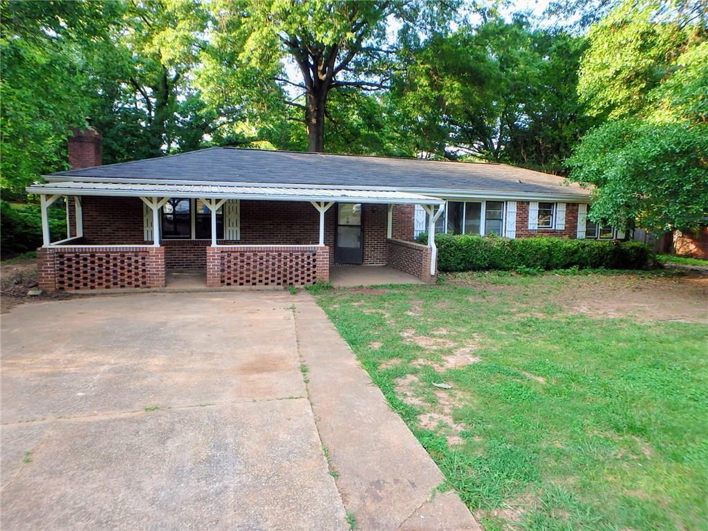 4480 Bannister Dr., Powder Springs, GA 30127