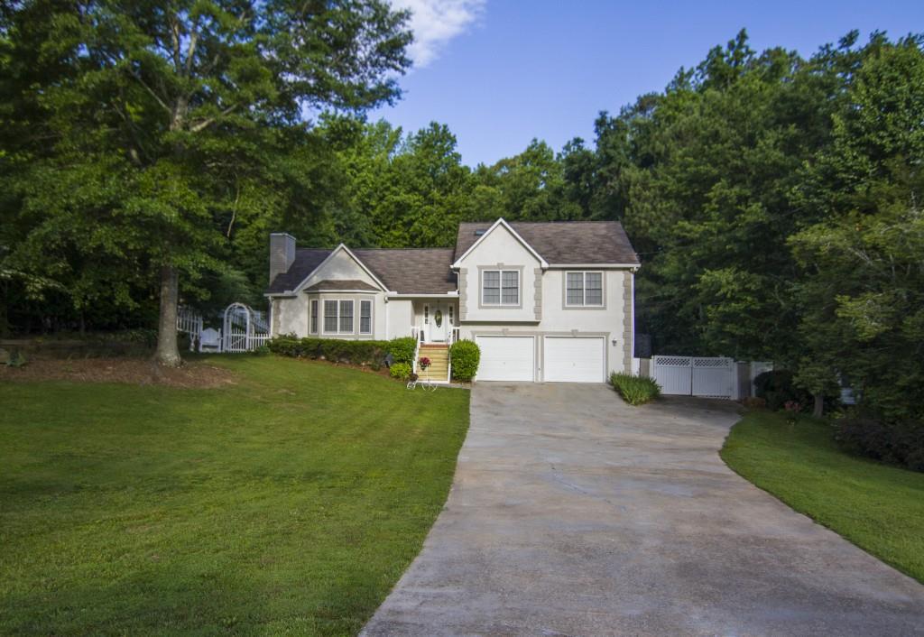 229 Swan Dr., Hiram, GA 30141