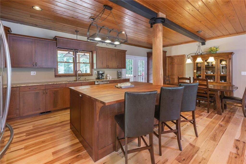 452 Old Teal Rd., Hiram, GA 30141