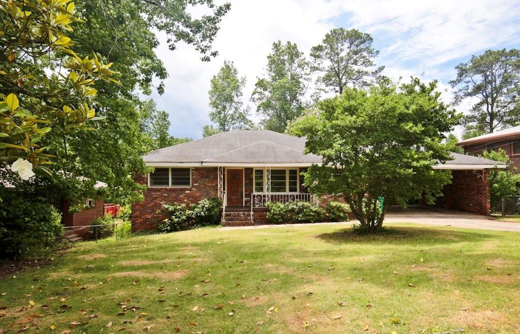 1545 Boulderwoods Dr., Atlanta, GA 30316