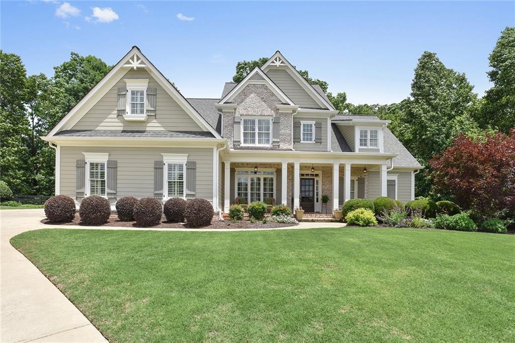 406 Northampton Ln., Canton, GA 30115