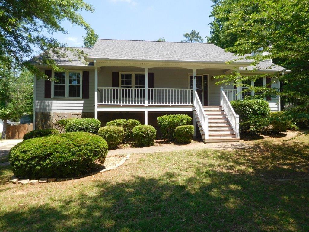 420 Creek Run Dr., Woodstock, GA 30188