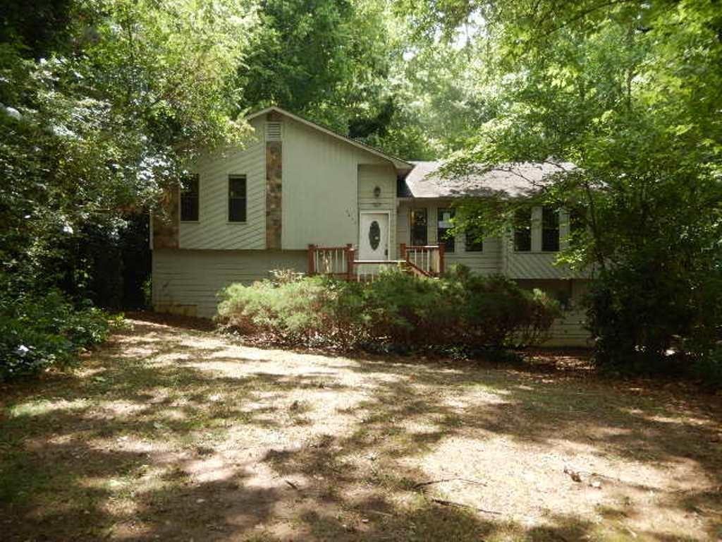 2858 Emerald Ln., Acworth, GA 30102