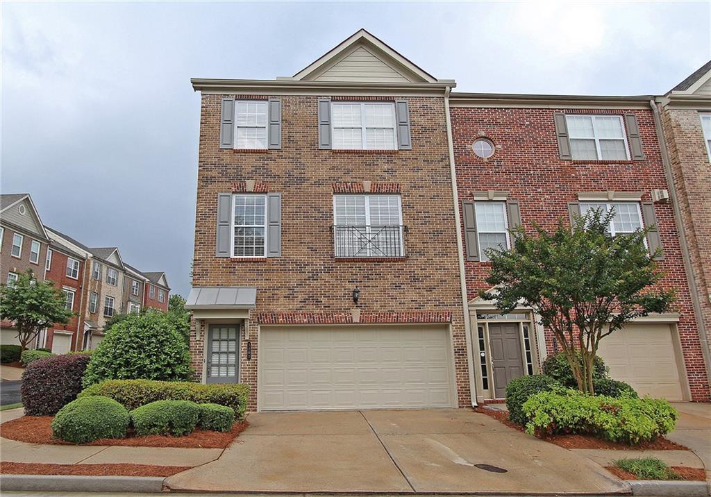 3202 Greenwood Oak Dr., Norcross, GA 30092