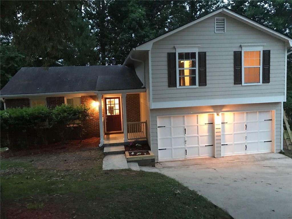 722 Bridge Way, Lithonia, GA 30058