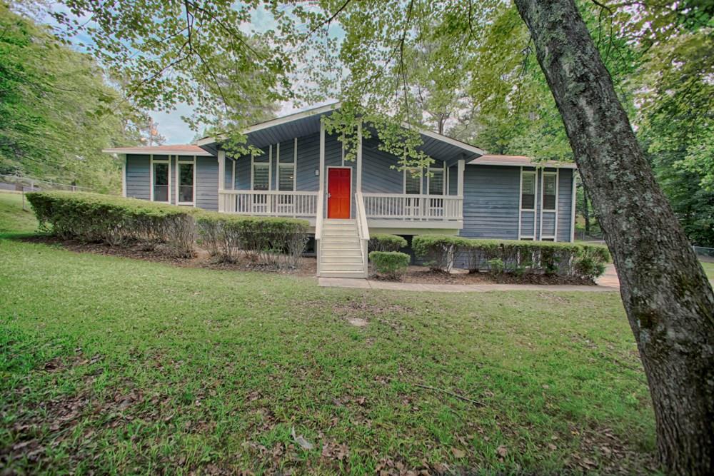 2689 Whitehurst Dr., Marietta, GA 30062