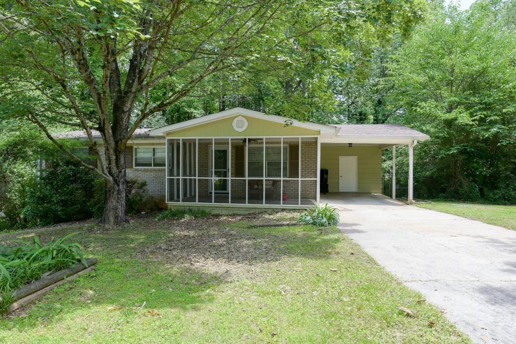 5004 Park Ln., Kennesaw, GA 30144