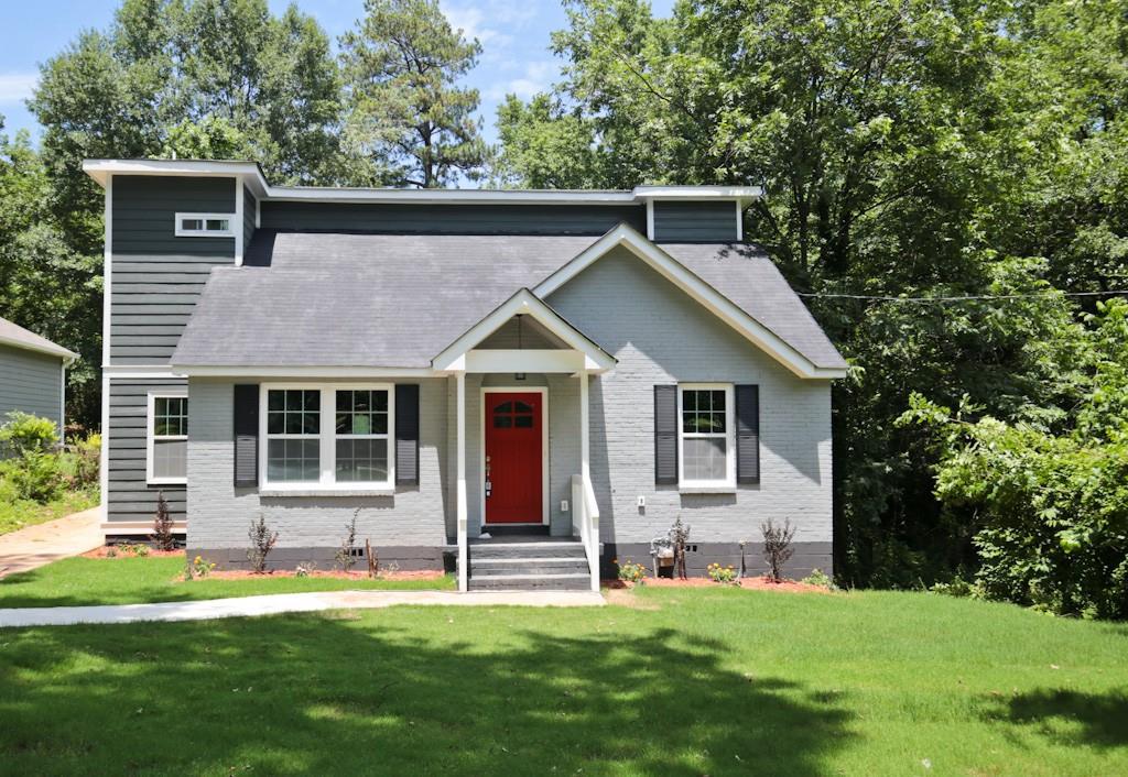 2590 Joyce Ave., Decatur, GA 30032