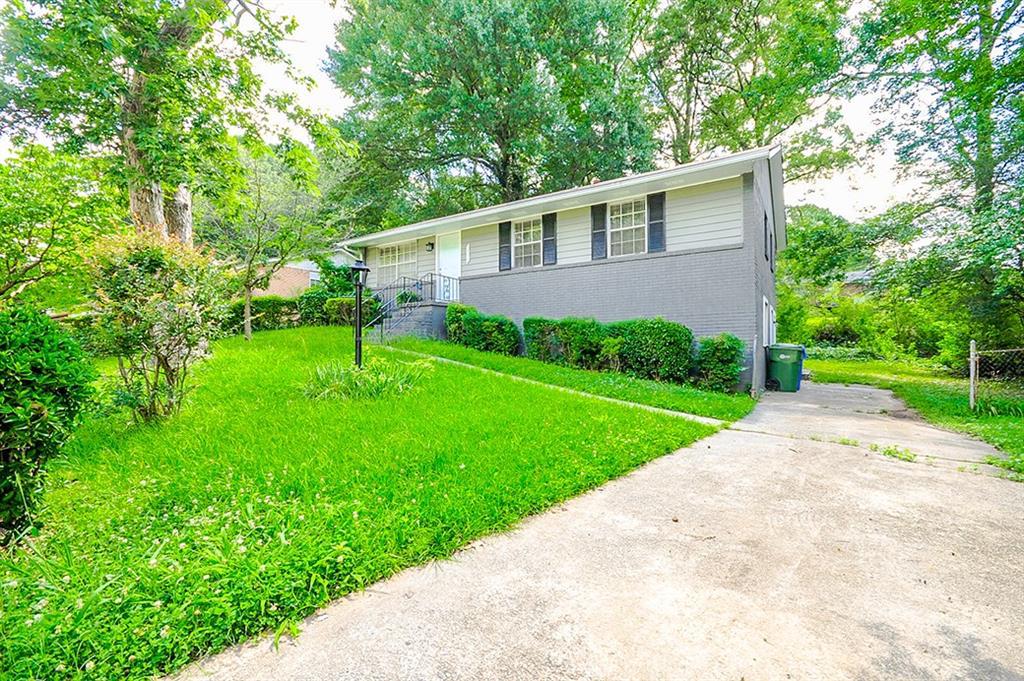 1996 Lathrop St., Atlanta, GA 30315