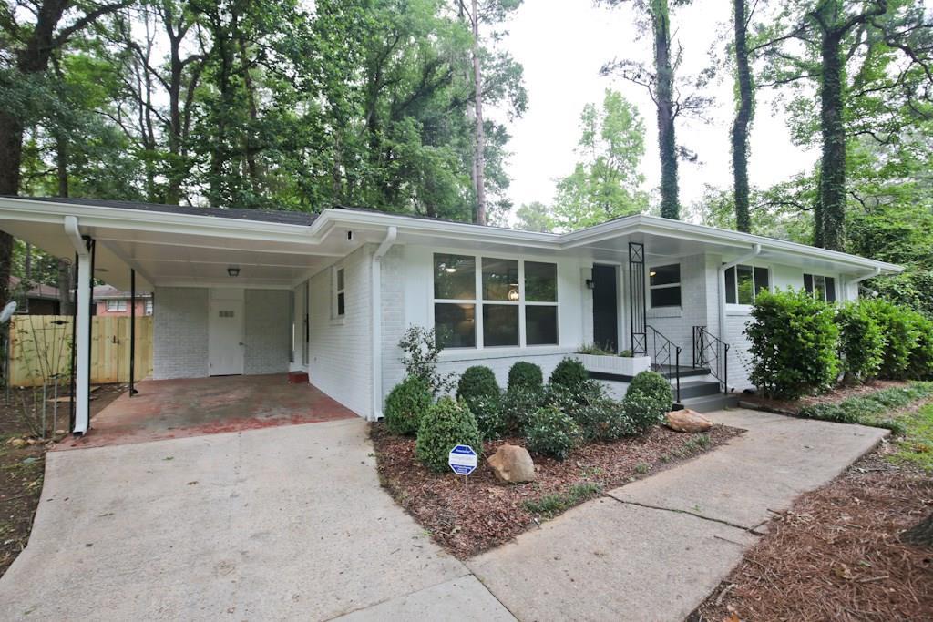 1712 Carter Rd., Decatur, GA 30032