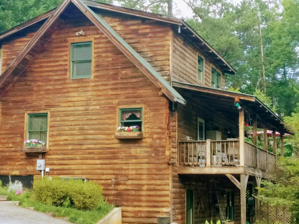 5979 Blackberry Ln., Buford, GA 30518