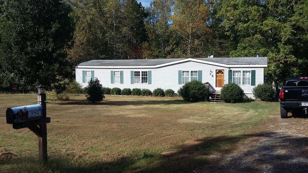 275 Reavis Mountain Pkwy., Ball Ground, GA 30107