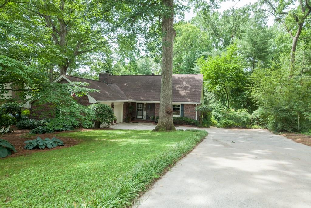 4251 Tuckersham Ln., Tucker, GA 30084