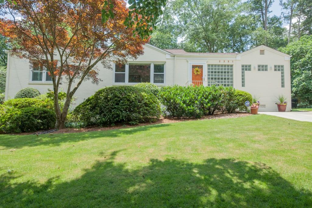 2351 Wineleas Rd., Decatur, GA 30033