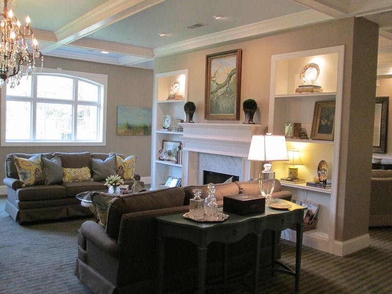 1800 Clairmont Lake #421, Decatur, GA 30033