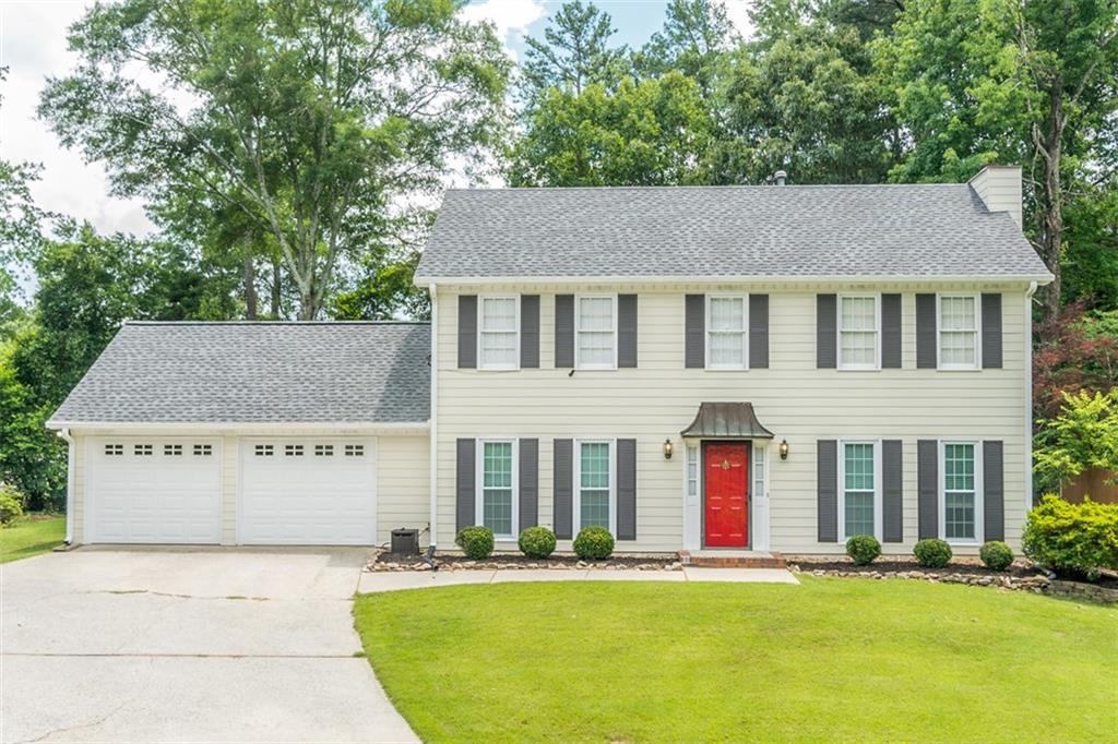 9865 Summer Oaks Dr., Roswell, GA 30076