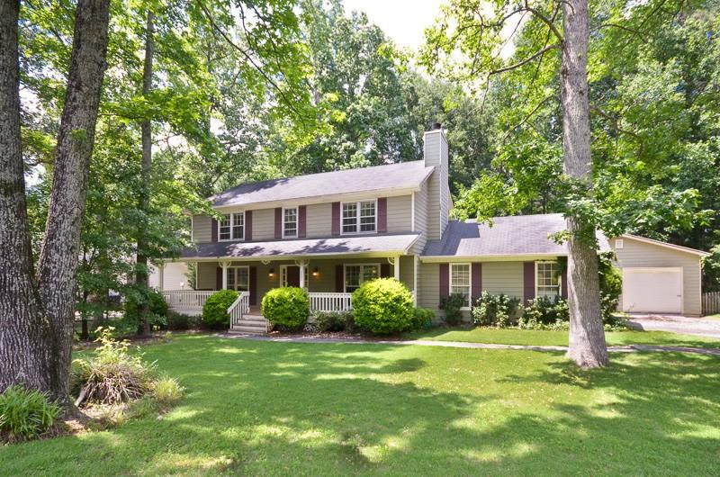 2995 Summit View Ct., Snellville, GA 30078