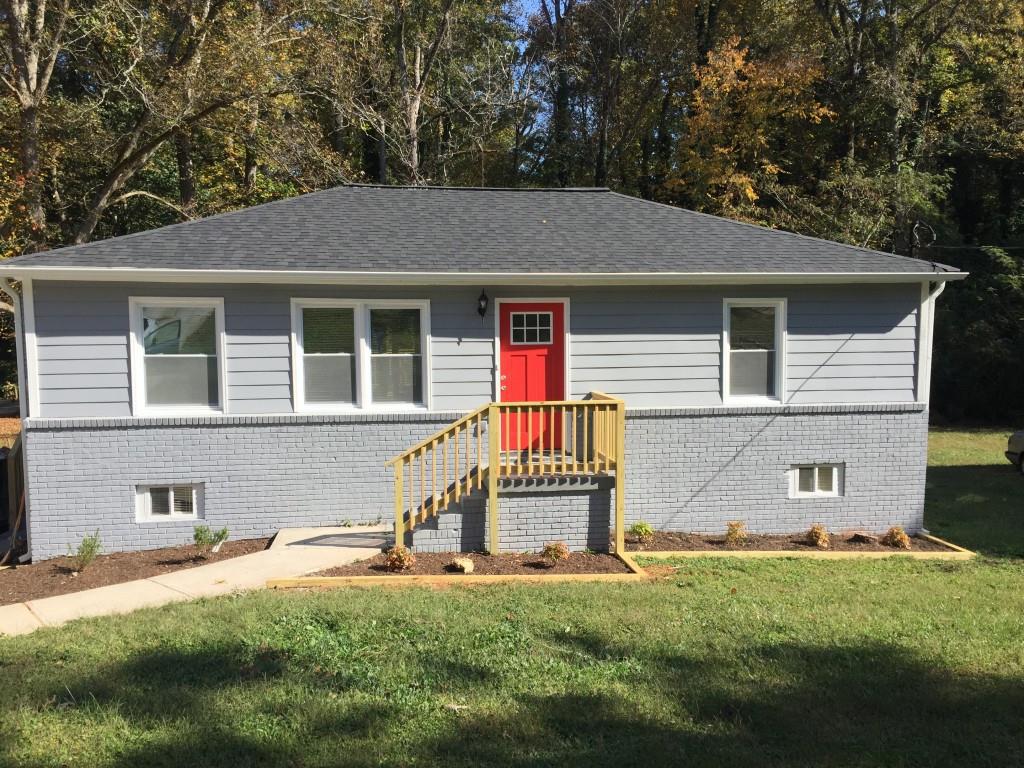 1422 Cobb Branch Dr., Decatur, GA 30032