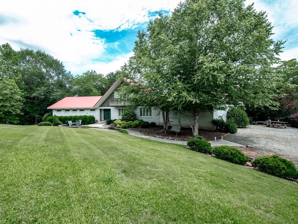 790 Howell Bridge Rd., Ball Ground, GA 30107