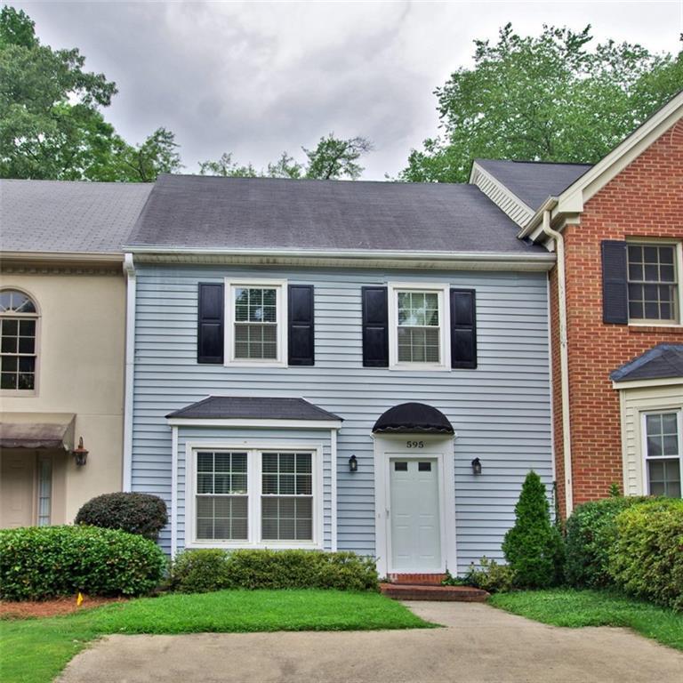 595 Harcourt Pl., Marietta, GA 30067